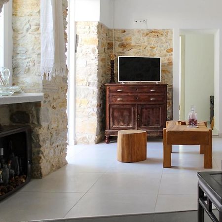 Laina Traditional Guest House Aperathos Екстер'єр фото
