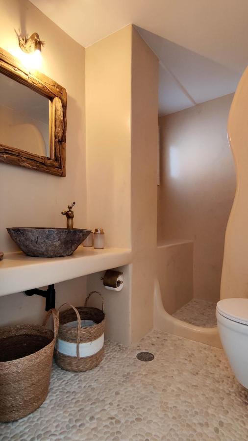 Laina Traditional Guest House Aperathos Екстер'єр фото