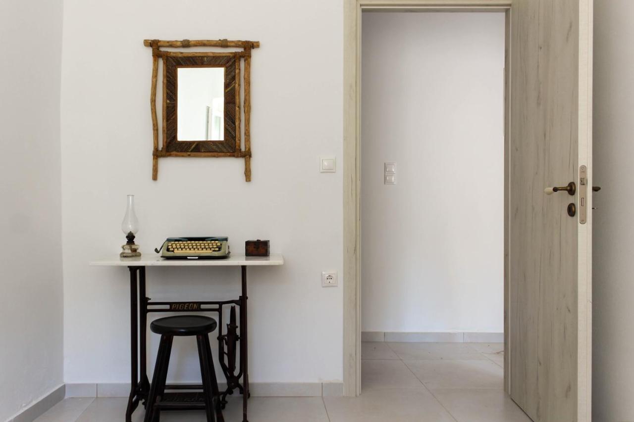 Laina Traditional Guest House Aperathos Екстер'єр фото