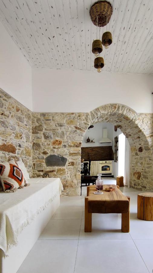 Laina Traditional Guest House Aperathos Екстер'єр фото